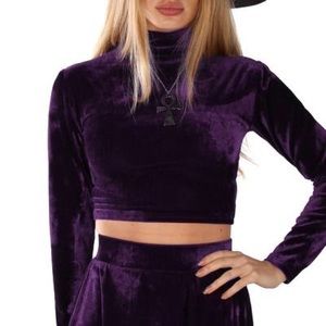 Turtle neck crop top